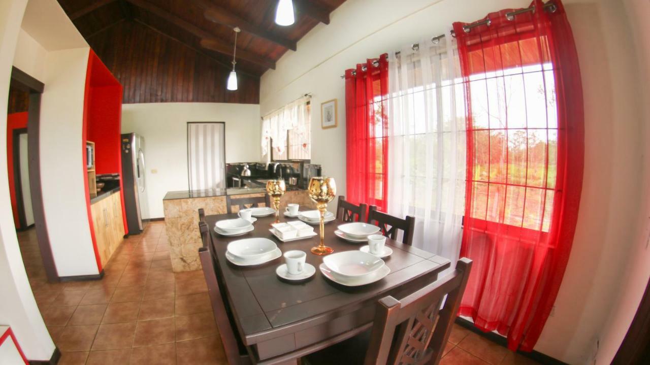 Villa Hortensias La Fortuna Exteriér fotografie